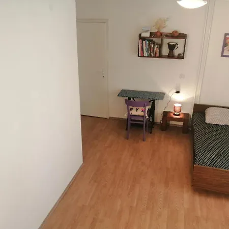 House Haler * Krnica