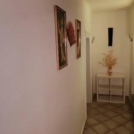 House Haler דירה קרניצה